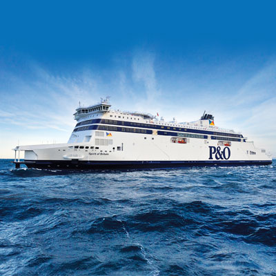a P&O ferry travelling from Dover to Calais image of a P&O ferry travelling from Dover to Calais